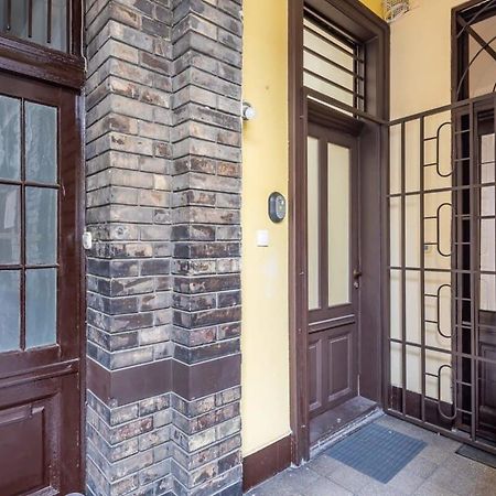 Splendid Perfectly Located Flat With Sauna Apartment Budapest Bagian luar foto