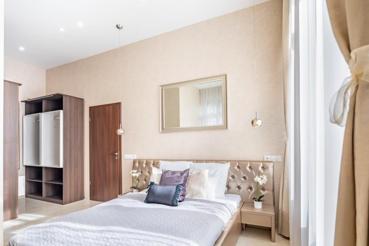 Splendid Perfectly Located Flat With Sauna Apartment Budapest Bagian luar foto